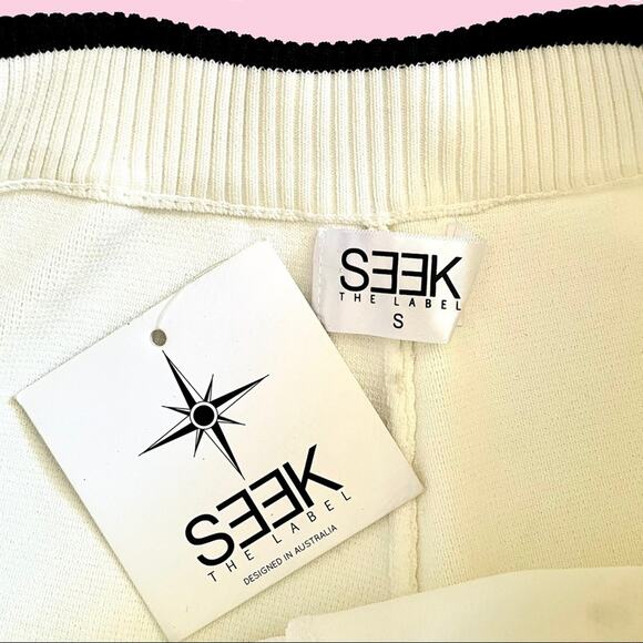 Seek The Label Knit Mini Hot Shorts - Picture 4 of 6